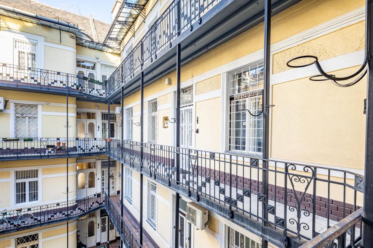 Cute Little Apartment Next To Margaret Island 부다페스트 외부 사진